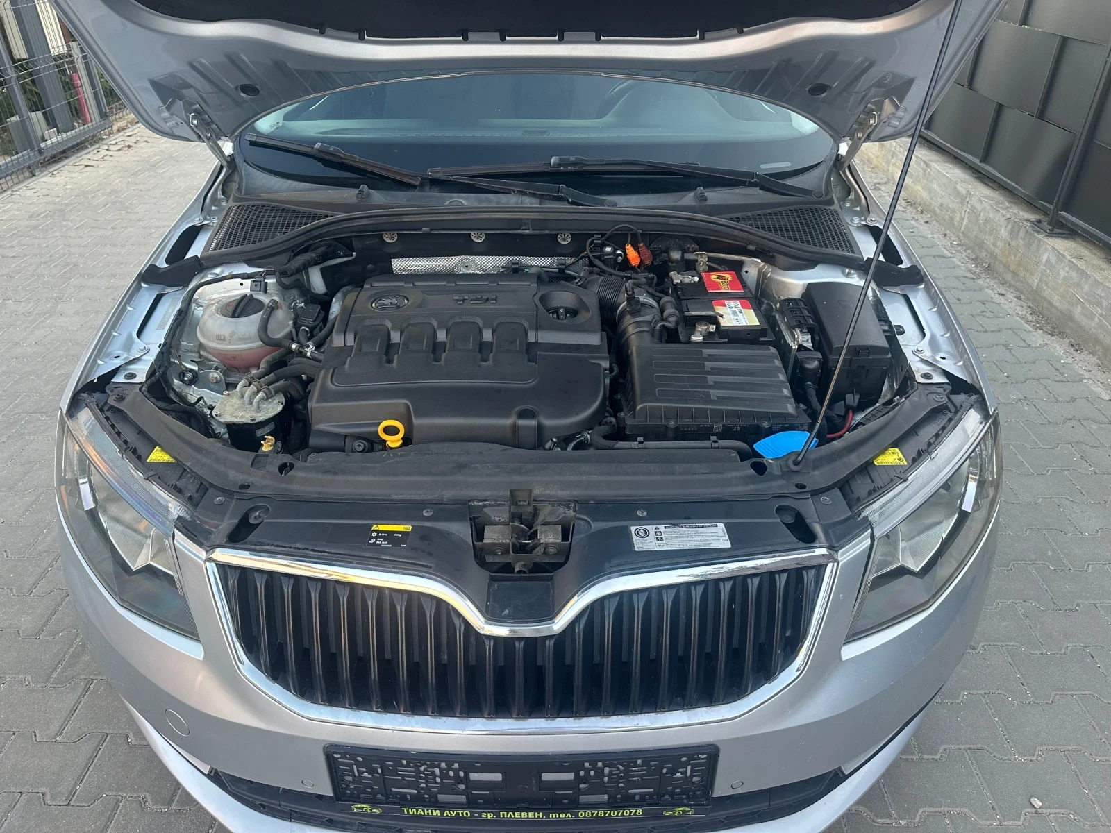 Skoda Octavia 2.0-TDI-150k.c-НАВИГАЦИЯ, снимка 15 - Автомобили и джипове - 56302828
