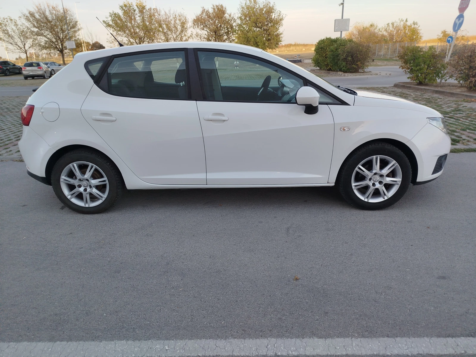 Seat Ibiza 1.2���-������ | Mobile.bg � ����������� 7