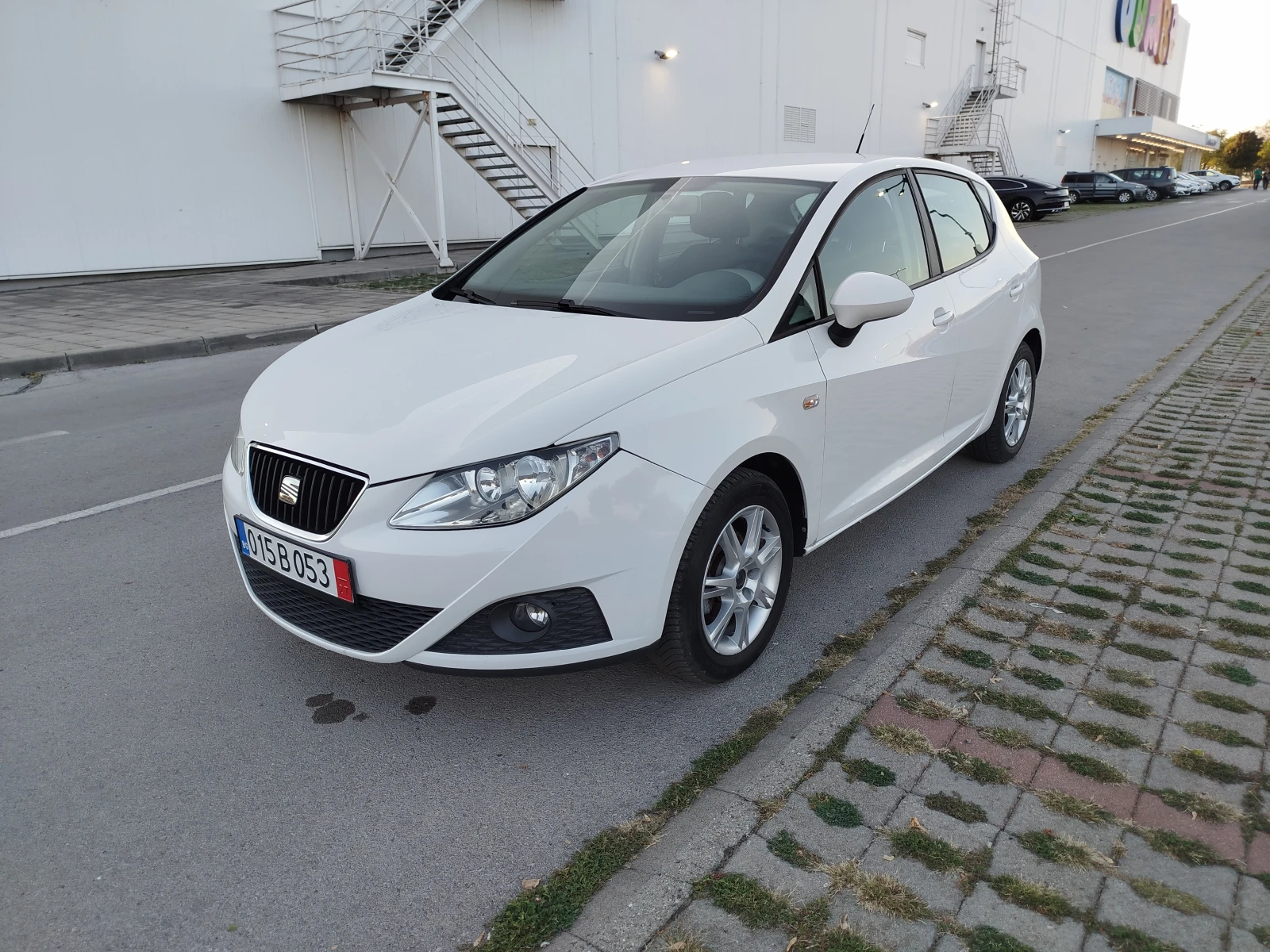 Seat Ibiza 1.2���-������ | Mobile.bg � ����������� 2