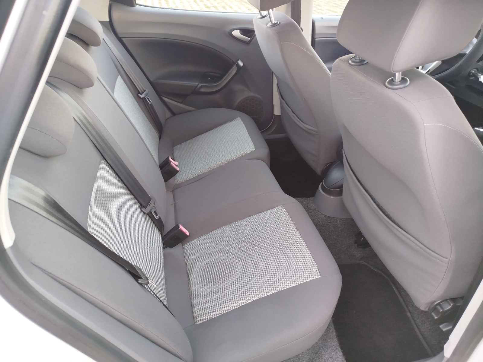 Seat Ibiza 1.2���-������ | Mobile.bg � ����������� 13