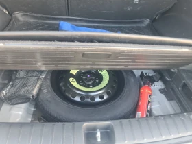 Hyundai Tucson 1.6 TGDI HTRAC 177k.c. 4x4 Бензин, снимка 13