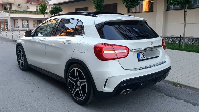 Mercedes-Benz GLA 220 AMG, 4Matik, Android Auto, снимка 2 - Автомобили и джипове - 48205324