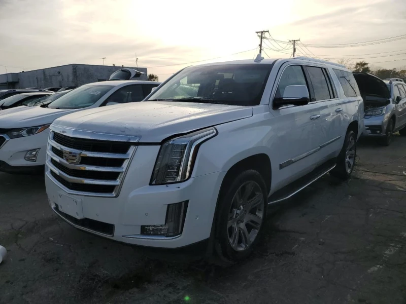 Cadillac Escalade, снимка 1 - Автомобили и джипове - 49481456