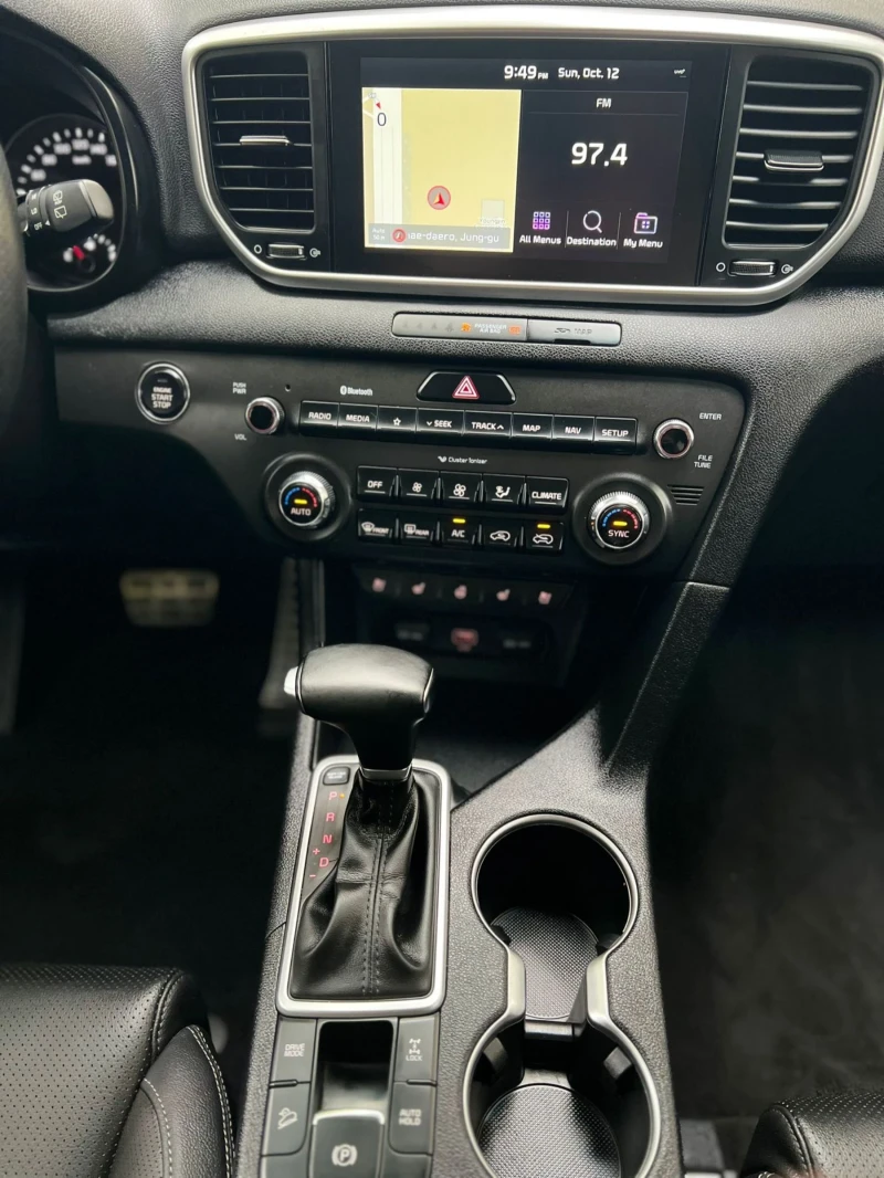 Kia Sportage Dizel 4x4 77 000km., снимка 8 - Автомобили и джипове - 52148440