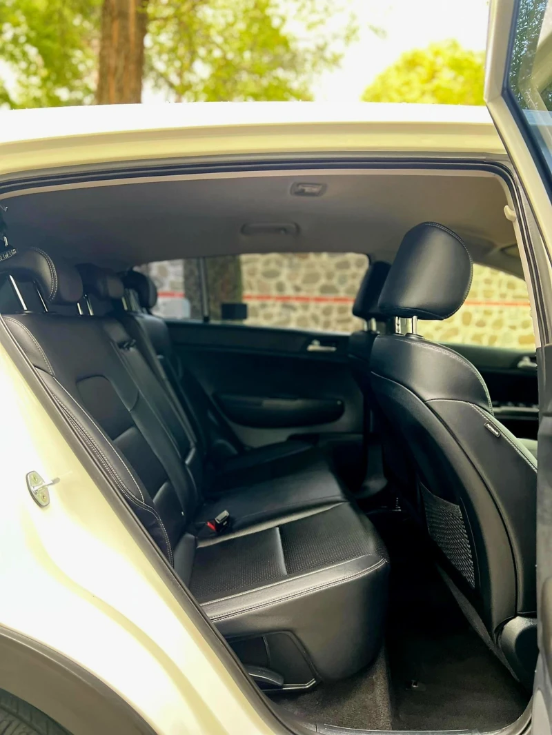 Kia Sportage Dizel 4x4 77 000km., снимка 16 - Автомобили и джипове - 52148440