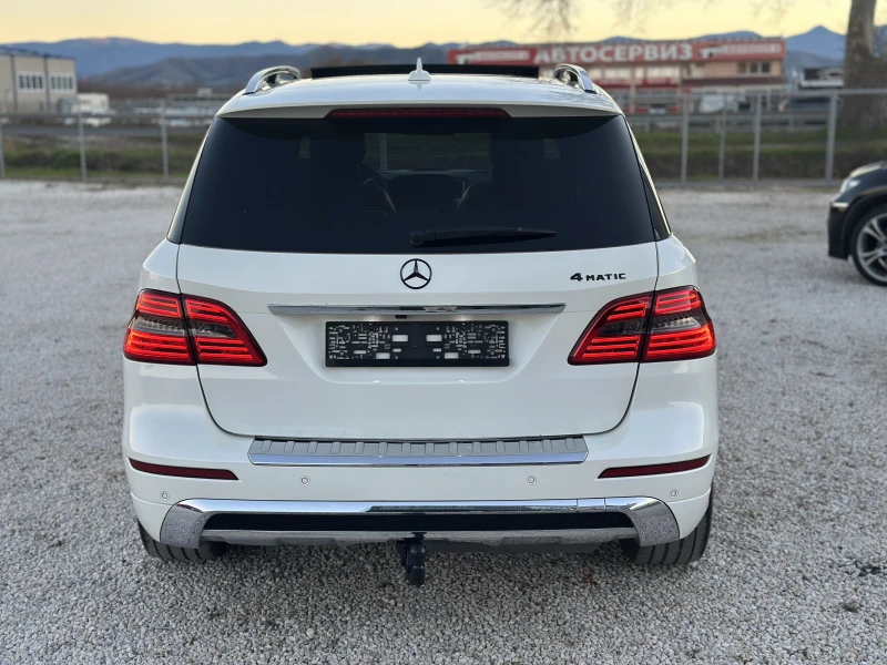 Mercedes-Benz ML 350 AMG | TV | PANORAMA | DISTRONIC | 4MATIC , снимка 4 - Автомобили и джипове - 52929660