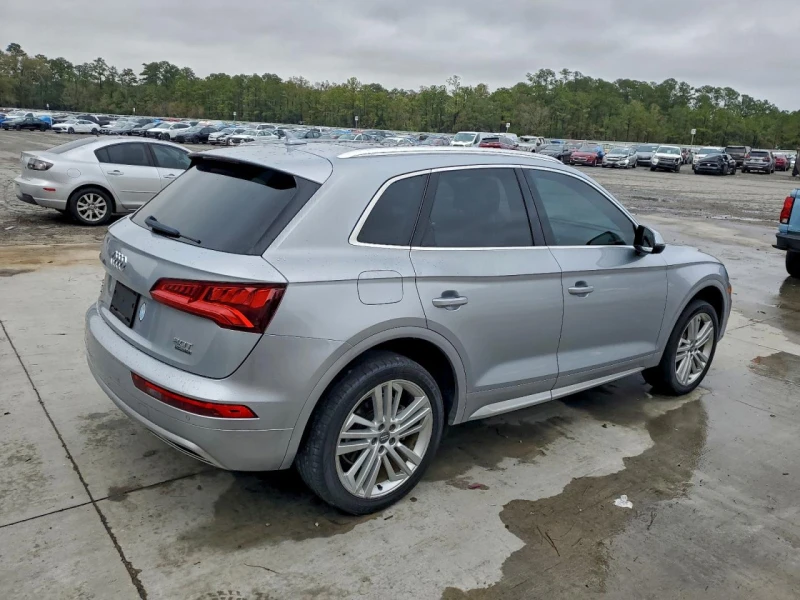 Audi Q5 2.0T* PREMIUM* PLUS* ДИГИТАЛНО* ТАБЛО* 360КАМЕРА* , снимка 2 - Автомобили и джипове - 53246844