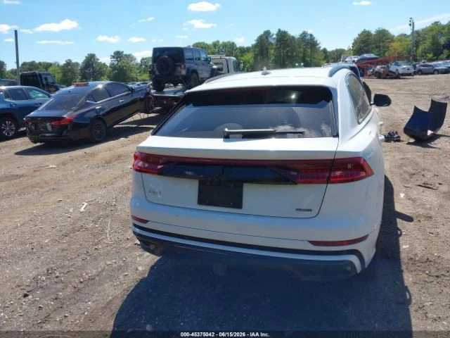 Audi Q8 * PREMIUM* 55TFSI* QUATTRO* FULL* , снимка 15 - Автомобили и джипове - 55130537