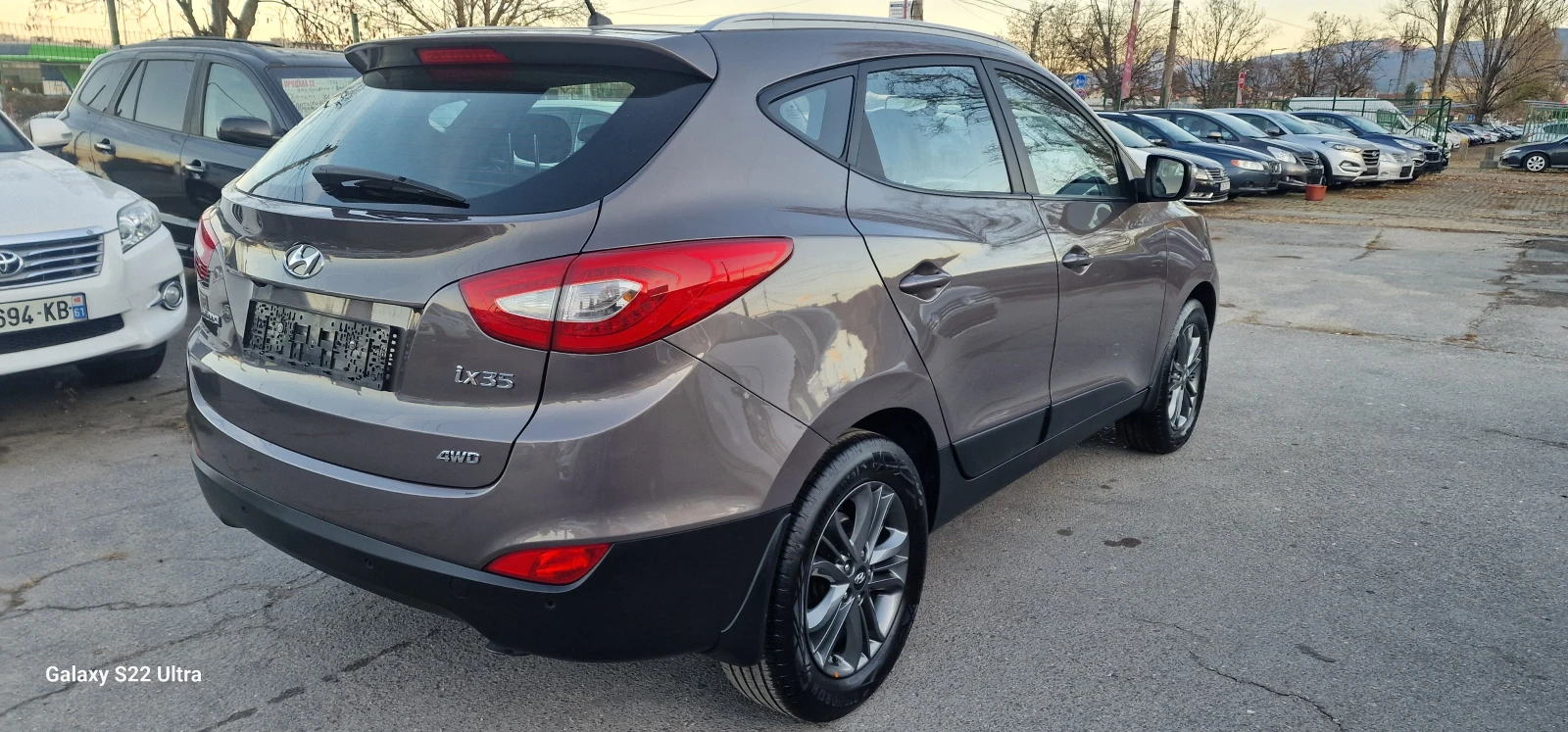 Hyundai IX35 2.0i Premium Edition 4WD кожа камера KEYLES - изображение 5