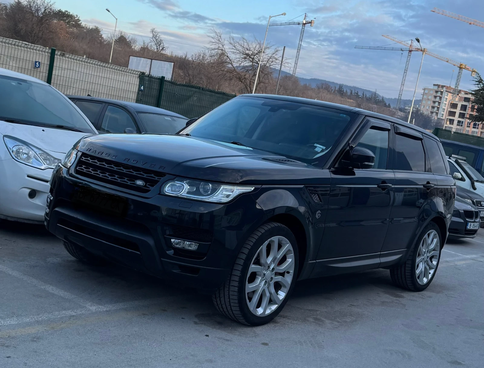 Land Rover Range Rover Sport  - изображение 2