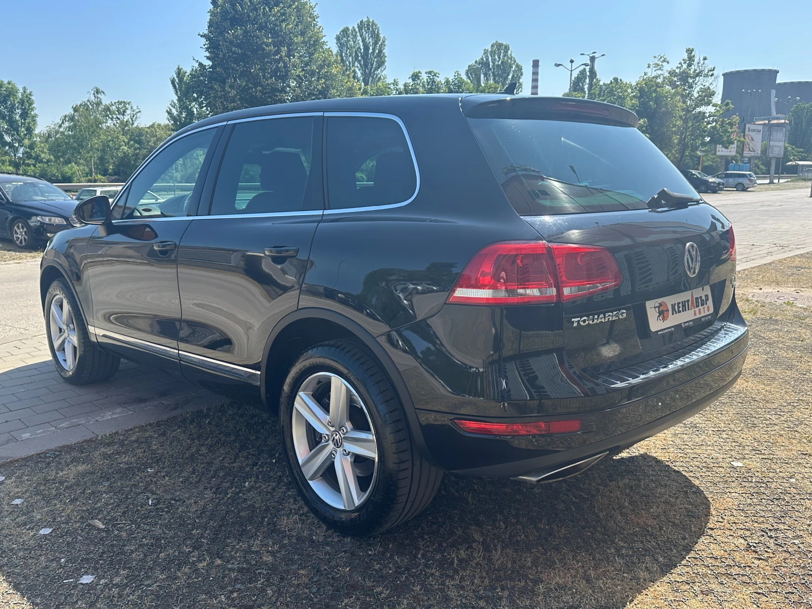 VW Touareg 3.0d 239 к.с. - изображение 3