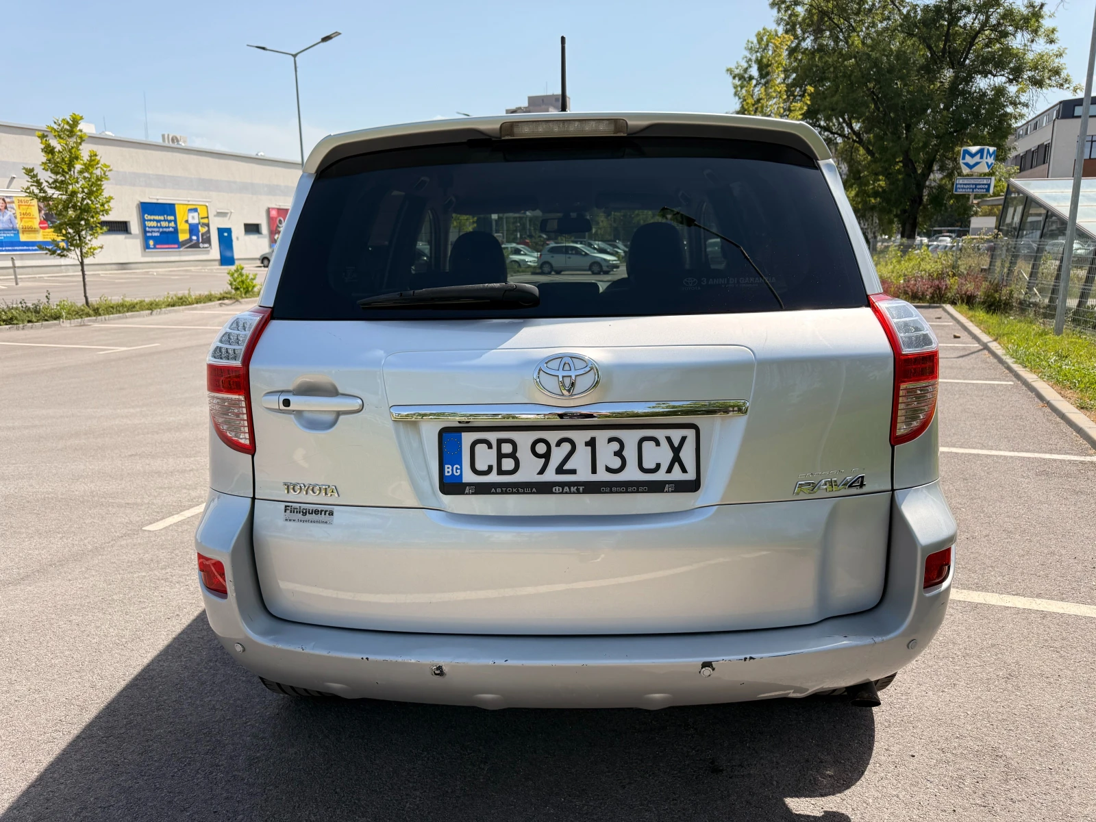 Toyota Rav4 2.2D-CAT* Keyless* NAVI* Подгрев* Камера*  - изображение 5