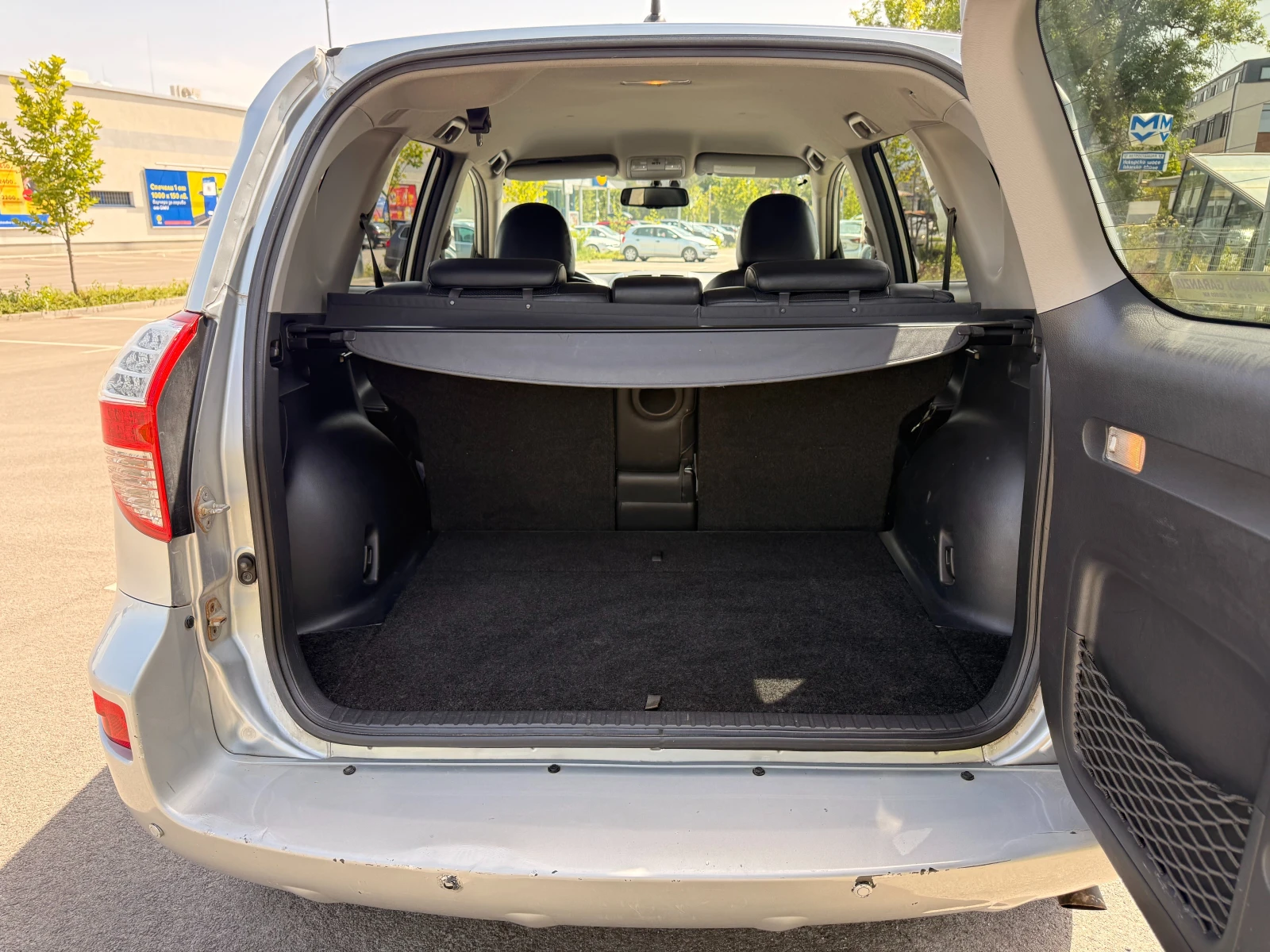 Toyota Rav4 2.2D-CAT* Keyless* NAVI* Подгрев* Камера*  - изображение 7