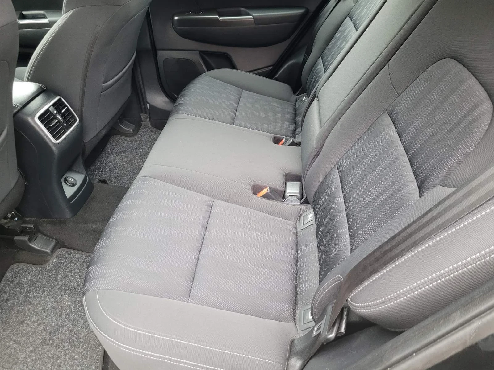 Kia Sportage Silber 1.6 EURO 6B | Mobile.bg   13