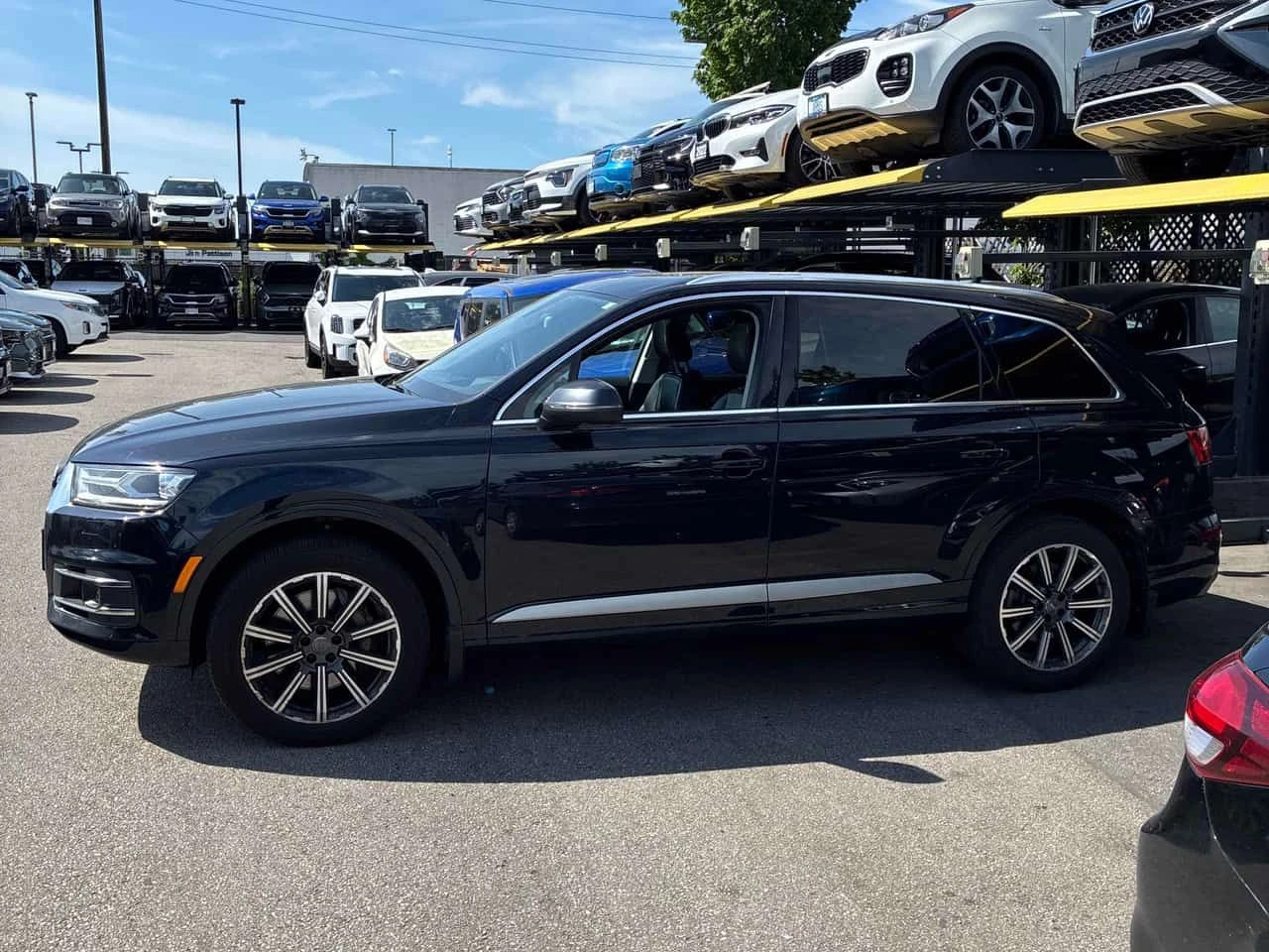 Audi Q7 * 3.0T Progressiv * DISTRONIC* BANG&OLFUSEN* PANOR, снимка 2 - Автомобили и джипове - 54635885
