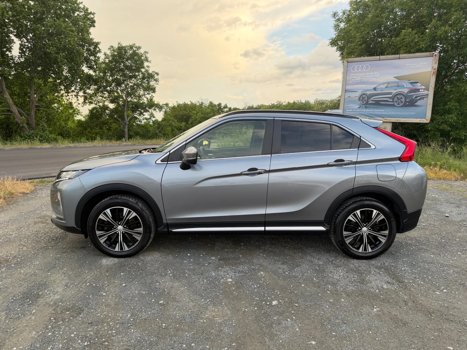 Mitsubishi Eclipse Cross 4X4 / БЕНЗИН / 360 КАМЕРА / ДИСТРОНИК / ЕВРО6F , снимка 8 - Автомобили и джипове - 54646562