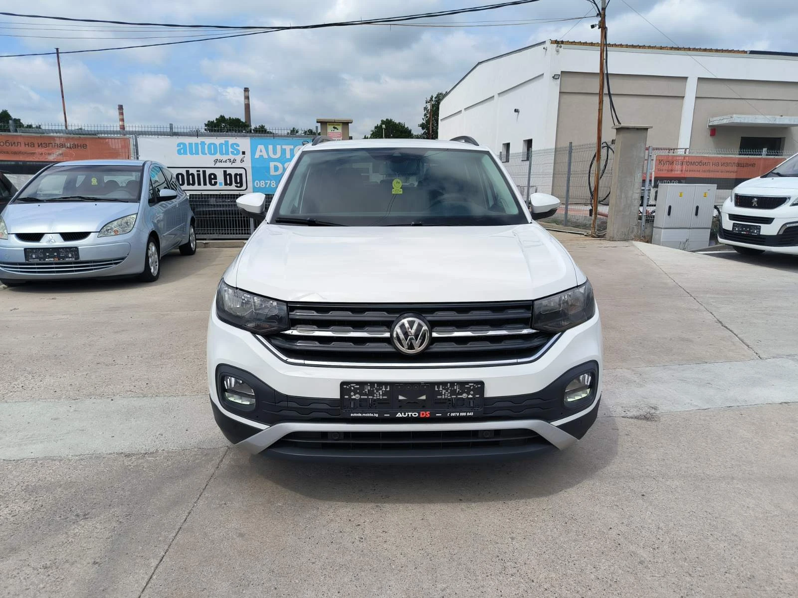 VW T-Cross 1.6d-Navi-Euro-6D-Automat, снимка 2 - Автомобили и джипове - 54747565