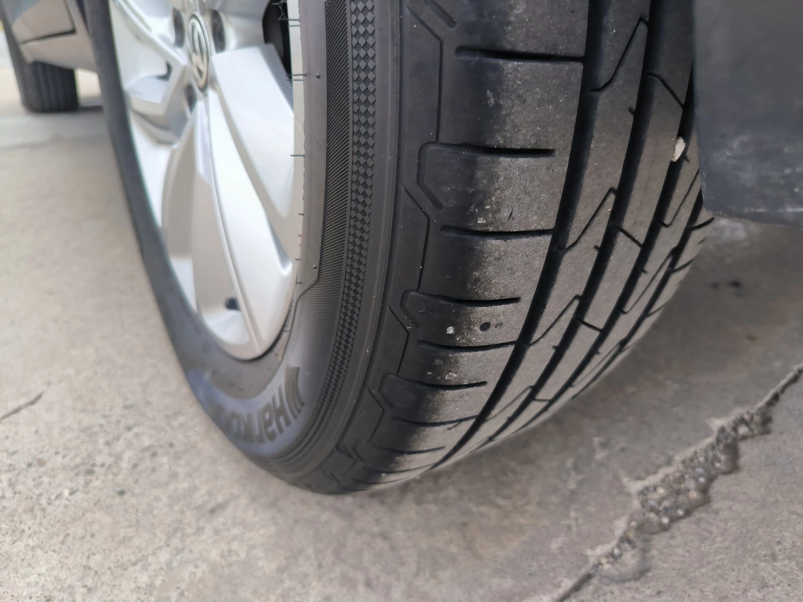 VW T-Cross 1.6d-Navi-Euro-6D-Automat, снимка 8 - Автомобили и джипове - 54747565