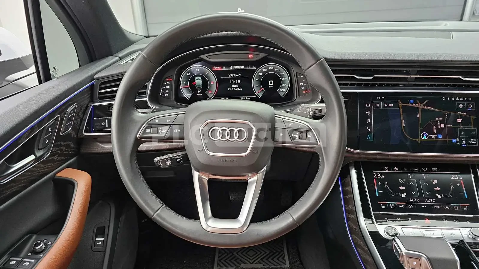 Audi Q7 ДИСТРОНИК * ОБДУХВАНЕ * B&O * HEAD-UP * , снимка 13 - Автомобили и джипове - 54996918