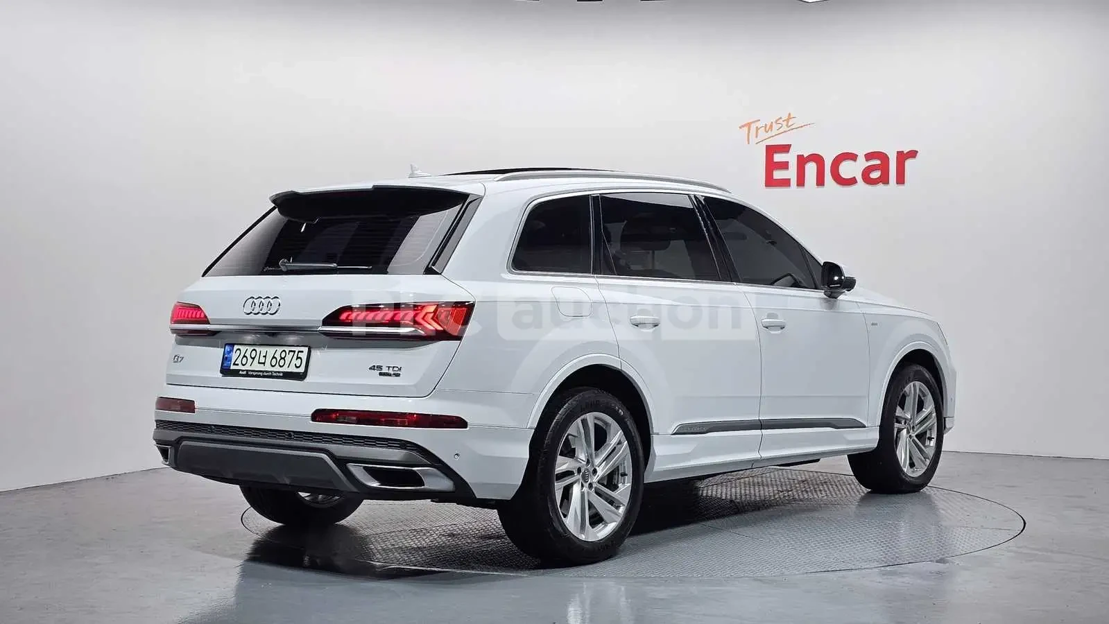 Audi Q7 ДИСТРОНИК * ОБДУХВАНЕ * B&O * HEAD-UP * , снимка 2 - Автомобили и джипове - 54996918