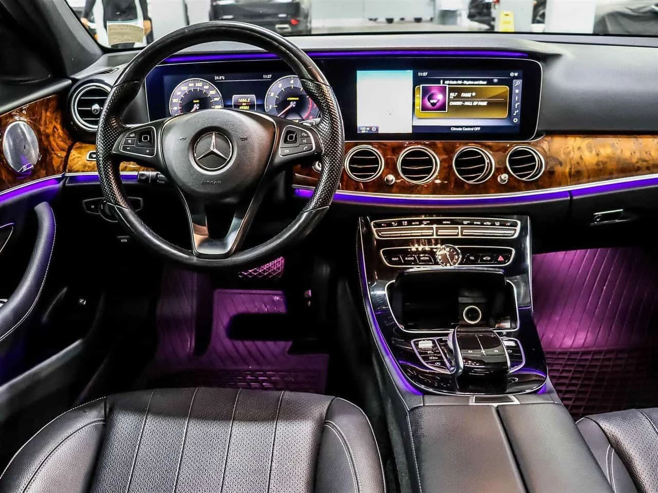 Mercedes-Benz GLE 53 4MATIC * Sedan * CARFAX * ЦЕНА ДО БГ, снимка 9 - Автомобили и джипове - 55309384