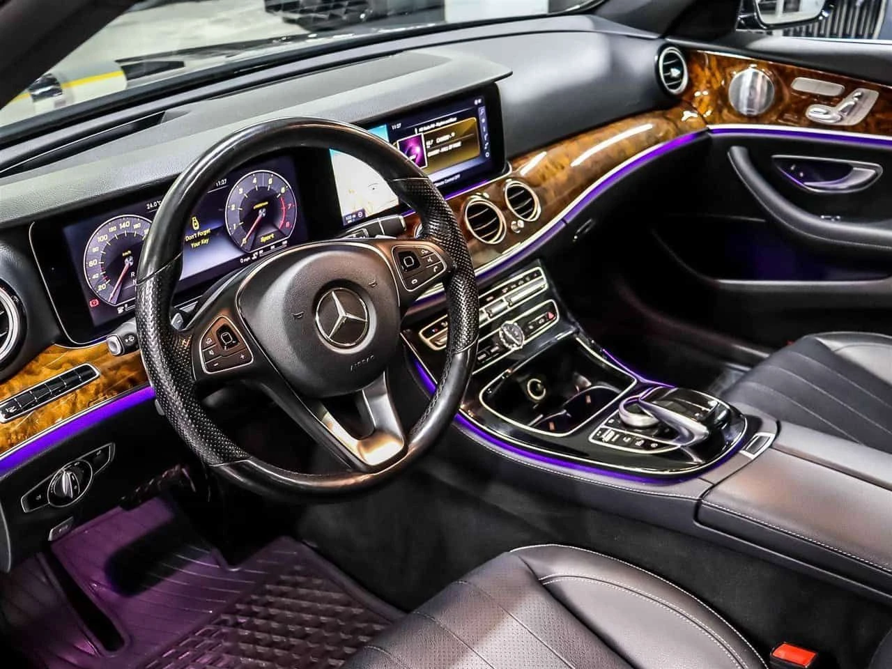 Mercedes-Benz GLE 53 4MATIC * Sedan * CARFAX * ЦЕНА ДО БГ, снимка 7 - Автомобили и джипове - 55309384