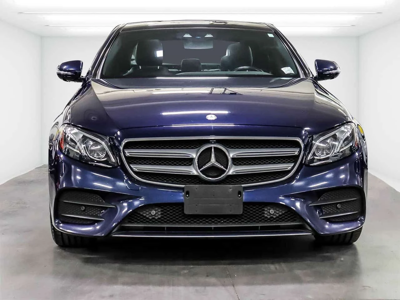 Mercedes-Benz GLE 53 4MATIC * Sedan * CARFAX * ЦЕНА ДО БГ, снимка 2 - Автомобили и джипове - 55309384