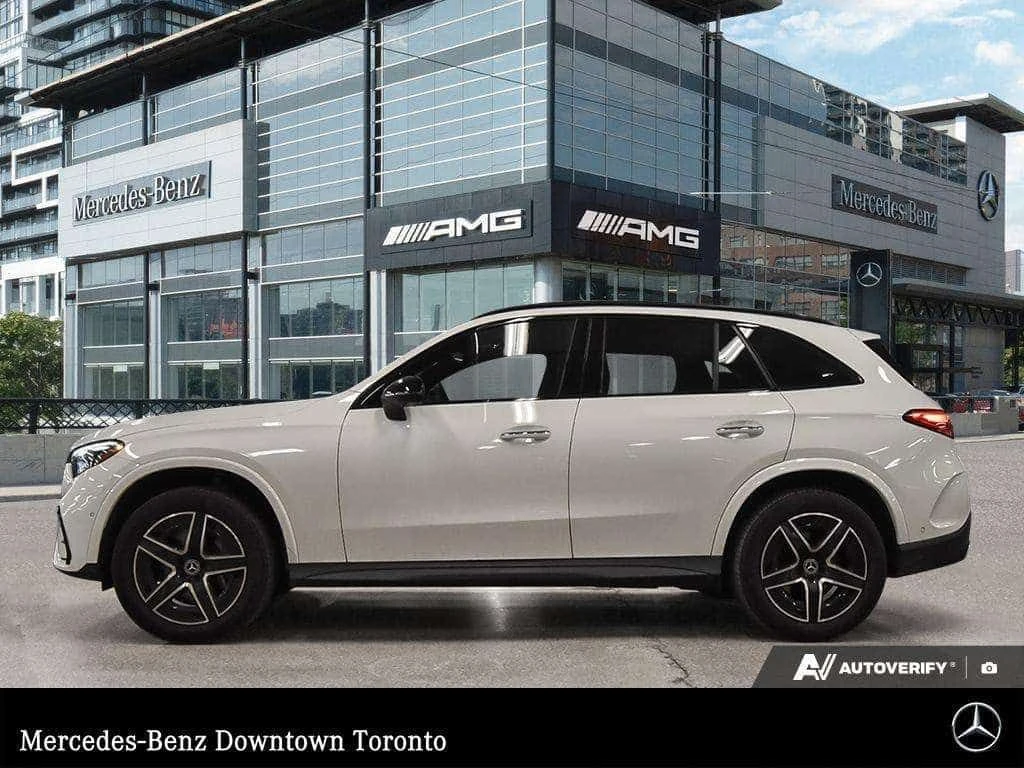 Mercedes-Benz GLC 300 * Night Package * CARFAX * ФИКСИРАНА ЦЕНА ДО БГ * , снимка 3 - Автомобили и джипове - 55534790