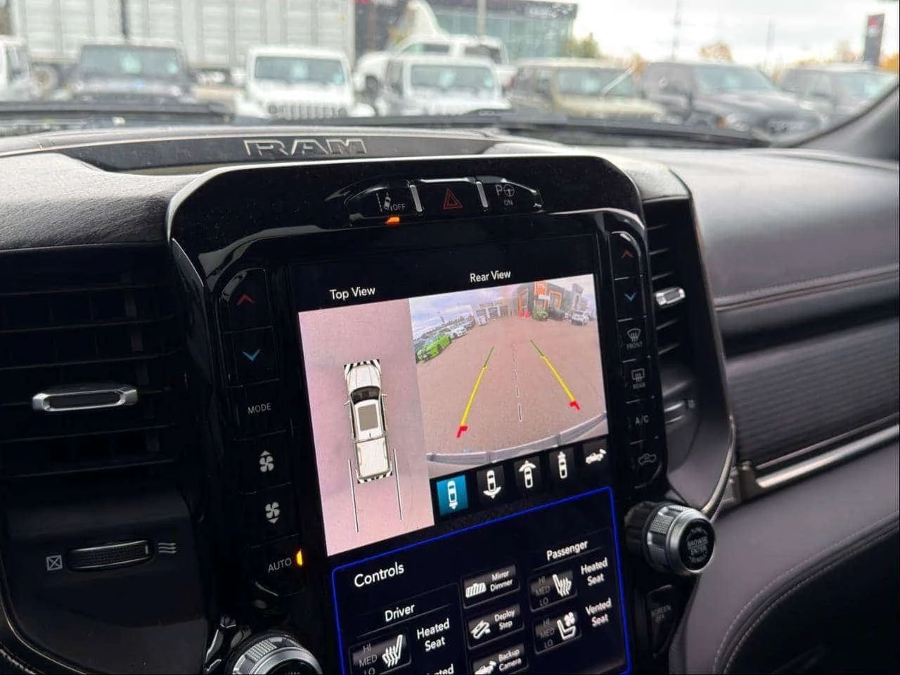 Dodge RAM 1500 * SUNROOF | LEATHER | PREMIUM AUDIO * CARFAX *  | Mobile.bg � ����������� 16