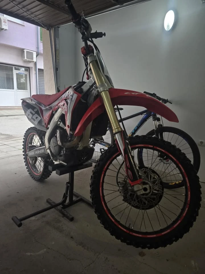 Honda Crf 450R, снимка 2 - Мотоциклети и мототехника - 55410861