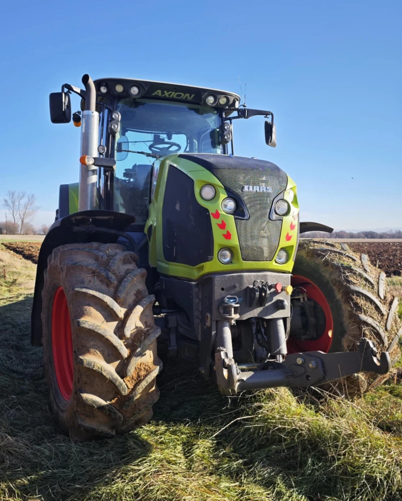 Трактор Claas 810, снимка 1 - Селскостопанска техника - 48557361