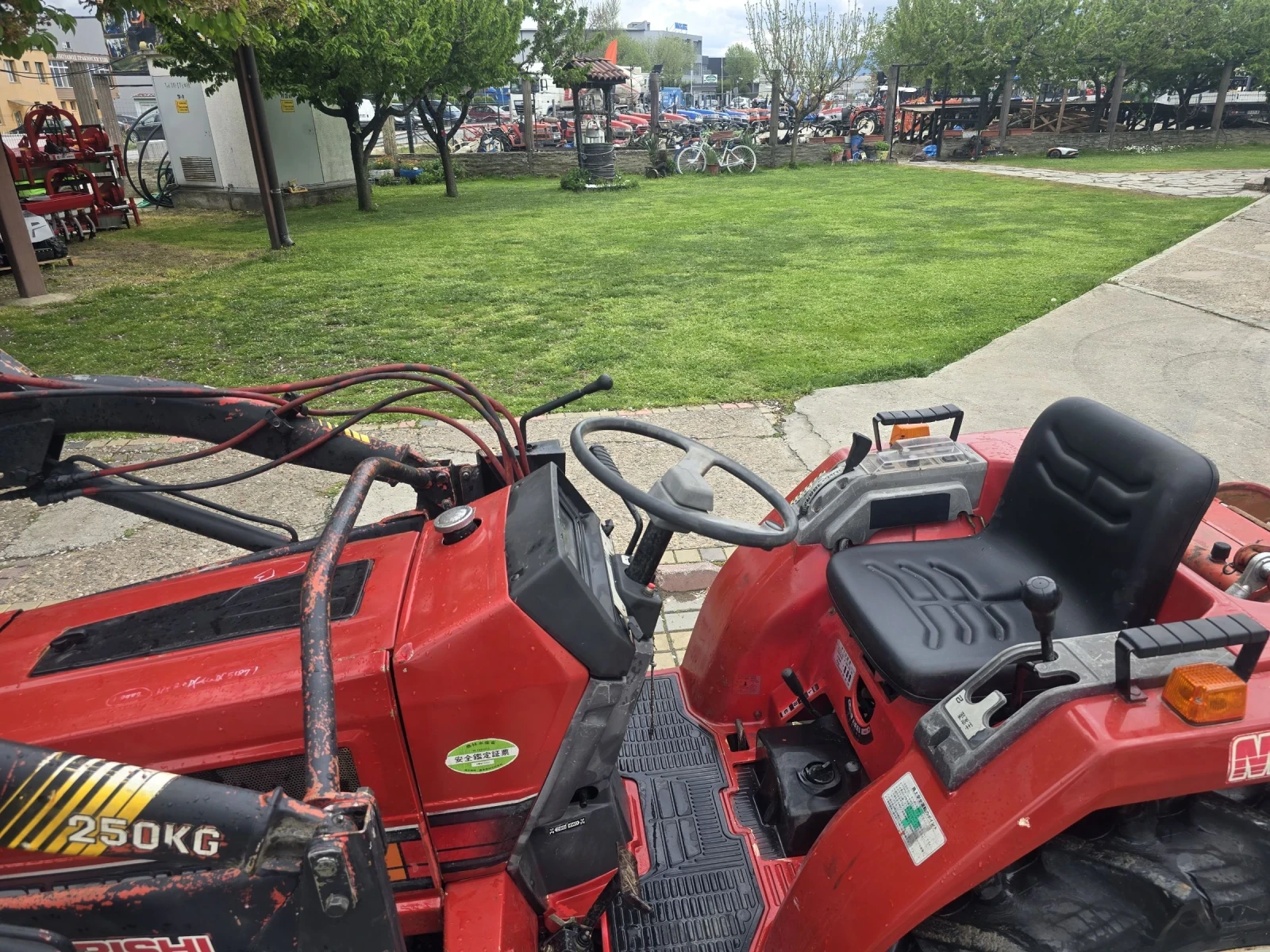 Трактор Mitsubishi МТ 20, снимка 3 - Селскостопанска техника - 54285688