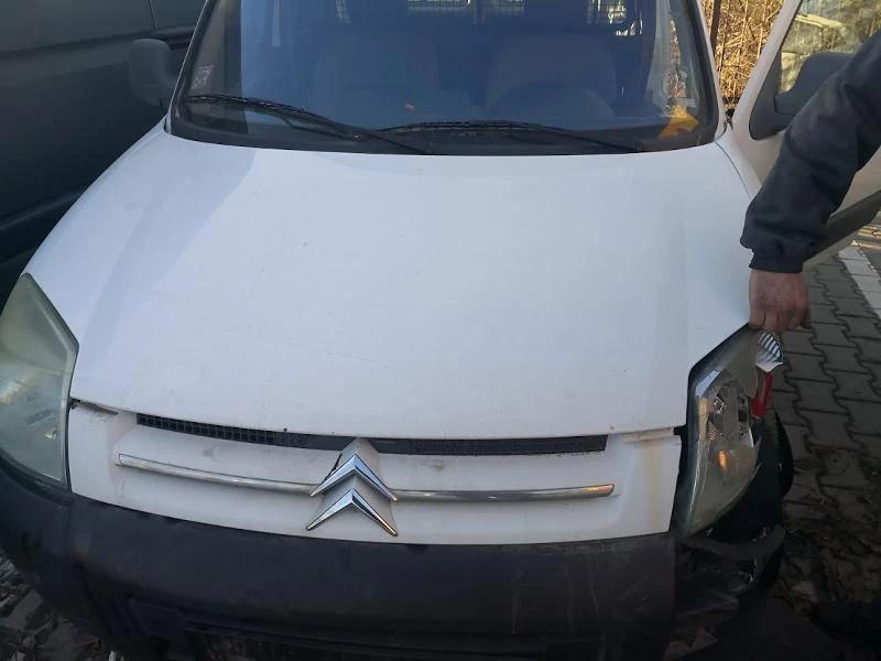 CITROEN BERLINGO (B9) 1.9 Д Рамо чистачка предна лява дясна цена 15 лева брой , снимка 1 - Части - 36296929