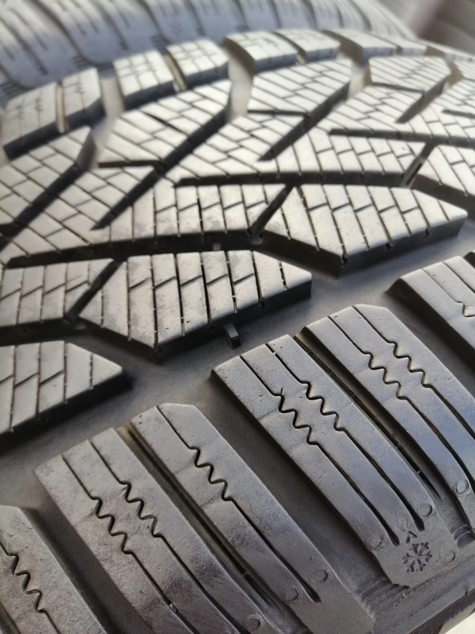  205/60R16 | Mobile.bg   5