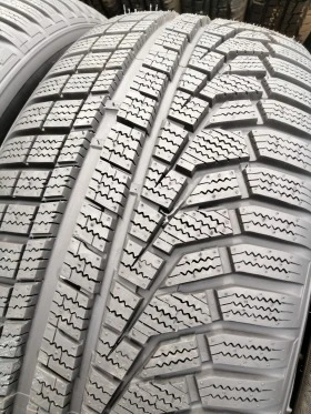 Гуми Зимни 225/55R16, снимка 4 - Гуми и джанти - 46693063