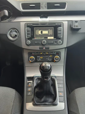 VW Passat 2.0TDI Bi-XENON/Подгреви/Автопилот/Клима, снимка 12