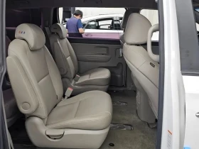Kia Carnival, снимка 12