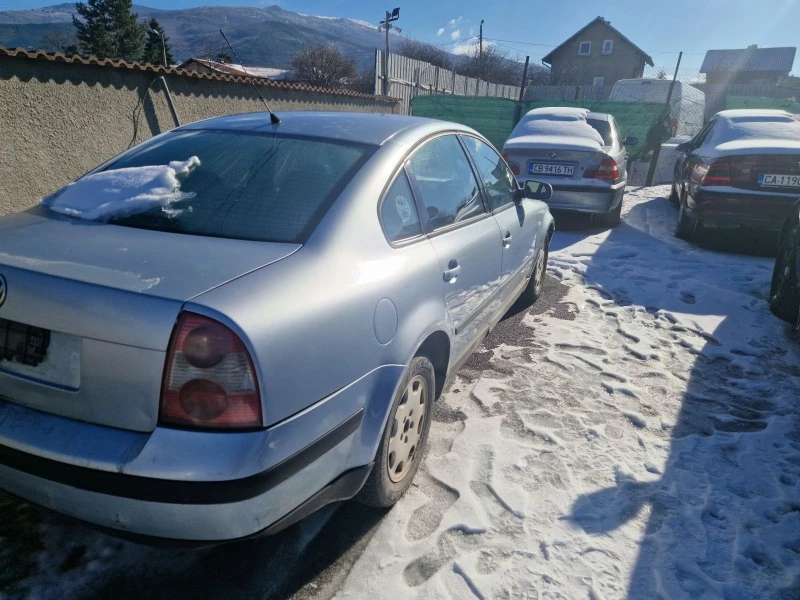 VW Passat Passat B5 1.8T 150кс на части, снимка 7 - Автомобили и джипове - 45851447