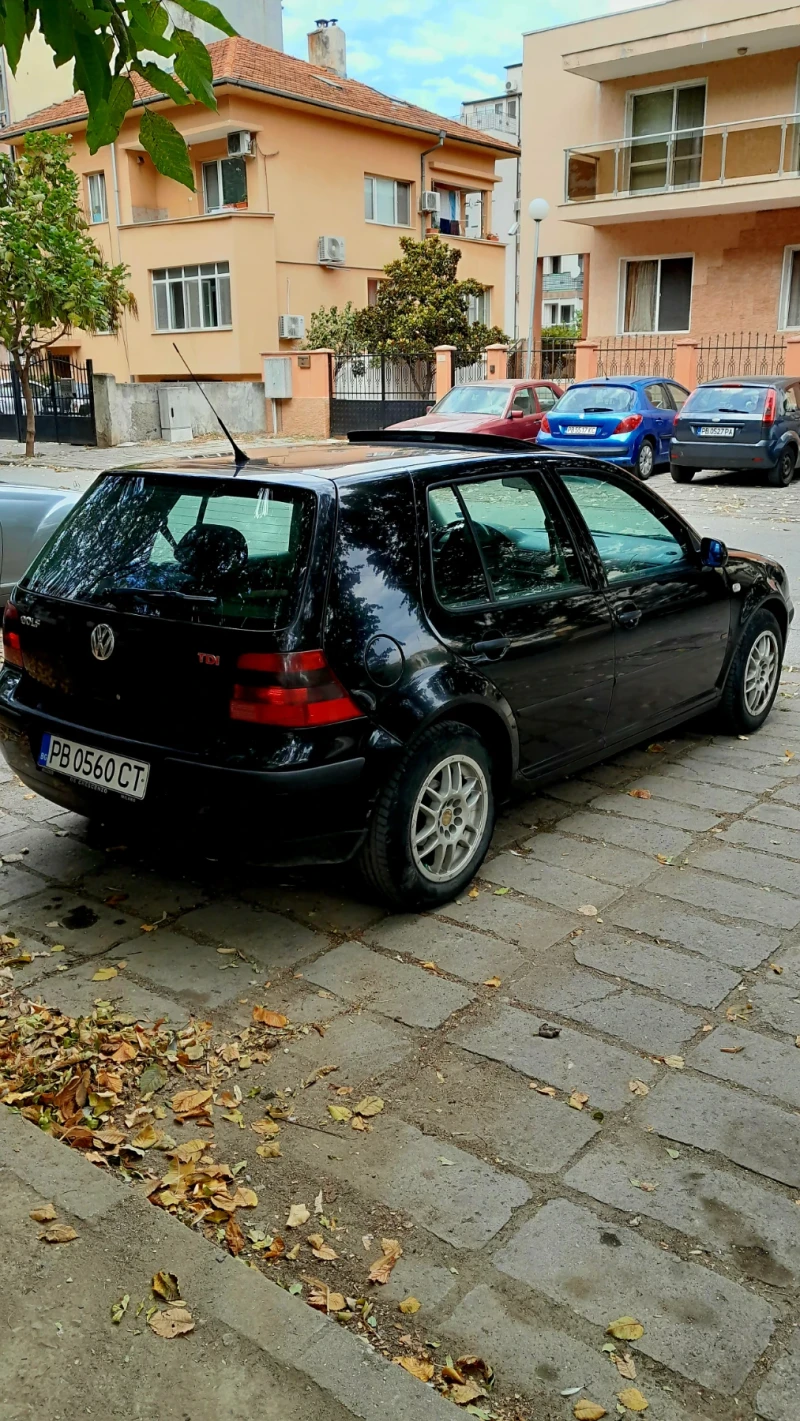 VW Golf 1.9tdi, снимка 3 - Автомобили и джипове - 47566385