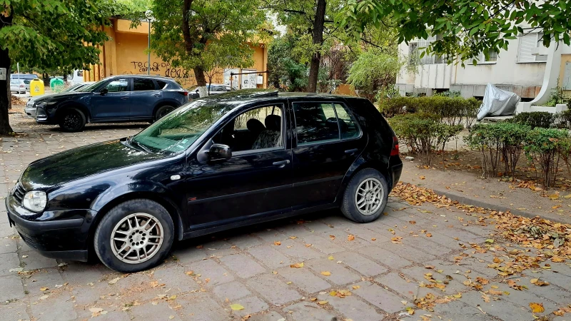 VW Golf 1.9tdi, снимка 6 - Автомобили и джипове - 47566385