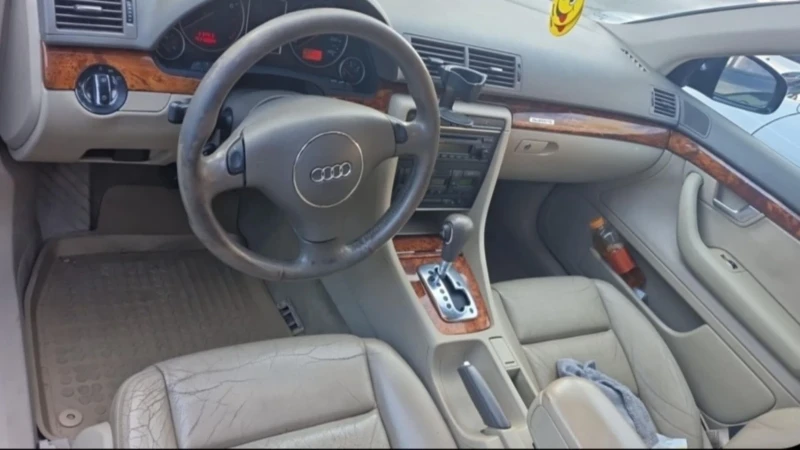 Audi A4 3.0, снимка 3 - Автомобили и джипове - 48467338