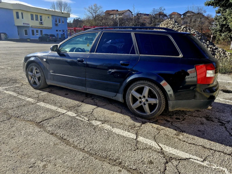 Audi A4 3.0, снимка 2 - Автомобили и джипове - 48467338