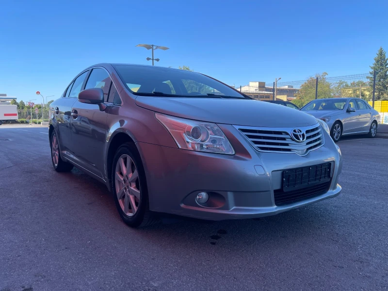 Toyota Avensis 2.0D4D 126k.c., снимка 3 - Автомобили и джипове - 51768912