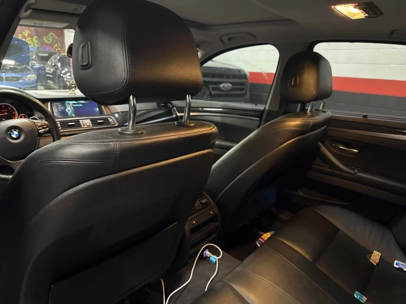 BMW 535 * 535d xDrive * CARFAX * БЕЗ ПЪРВОНАЧАЛНА ВНОСКА, снимка 12 - Автомобили и джипове - 52745271