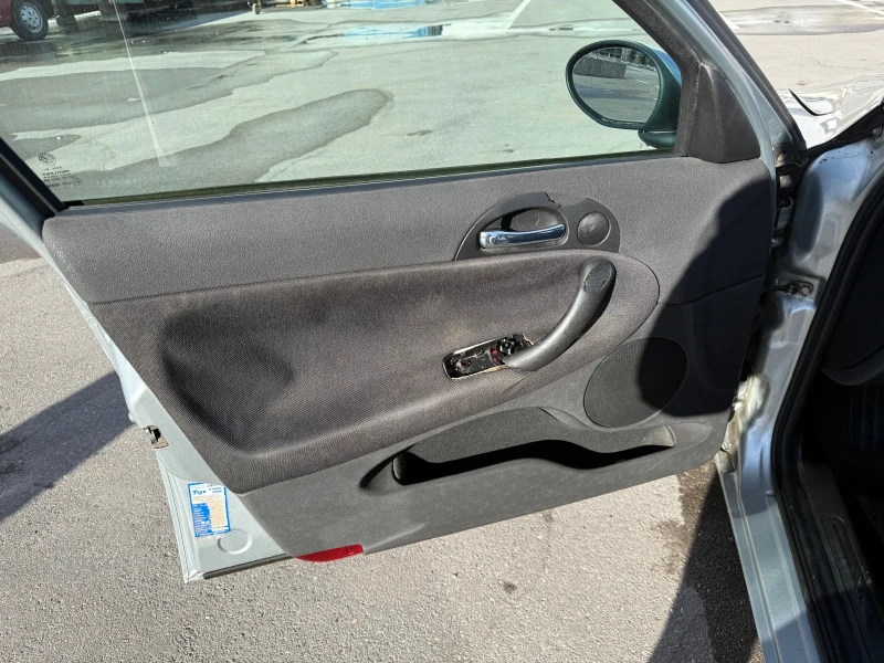 Alfa Romeo 147, снимка 9 - Автомобили и джипове - 53045851