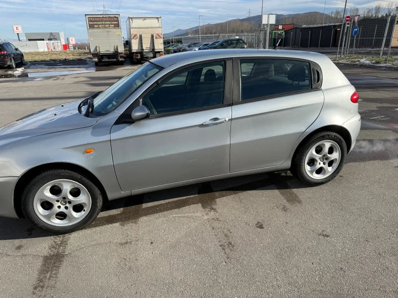 Alfa Romeo 147, снимка 5 - Автомобили и джипове - 53045851
