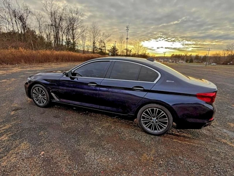 BMW 530E, снимка 2 - Автомобили и джипове - 53067982