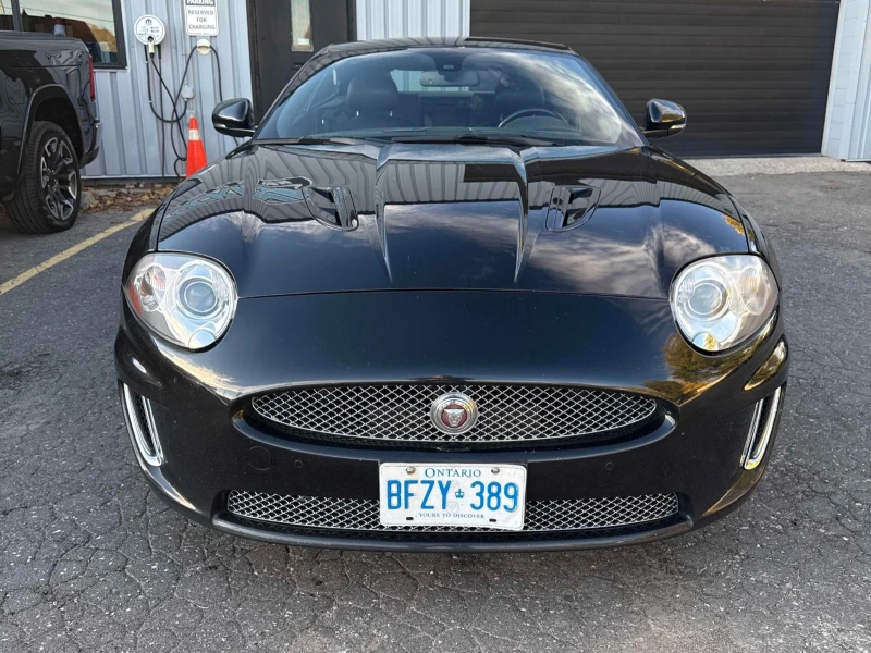 Jaguar Xk8  С РЕГИСТРАЦИЯ & АВТО КРЕДИТ , снимка 3 - Автомобили и джипове - 53342639