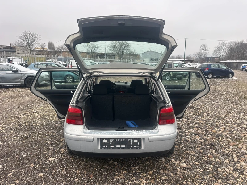 VW Golf 1.6I 102kc , снимка 16 - Автомобили и джипове - 53428803