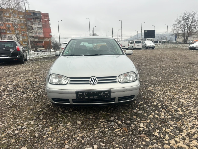 VW Golf 1.6I 102kc , снимка 8 - Автомобили и джипове - 53428803